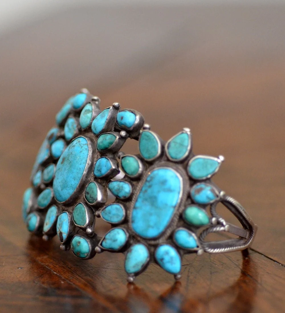 Tear Drop Cluster Cuff
