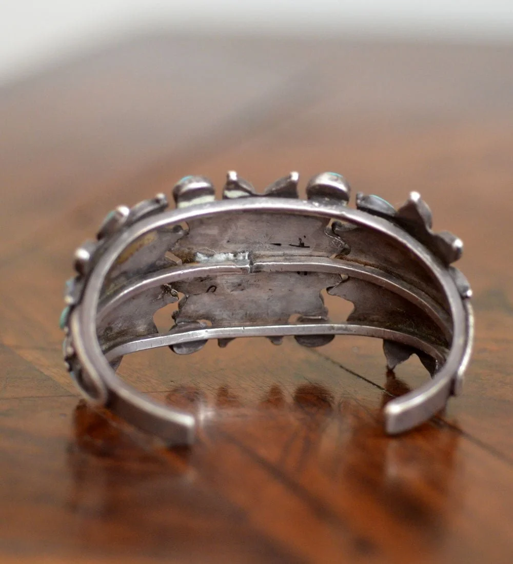 Tear Drop Cluster Cuff