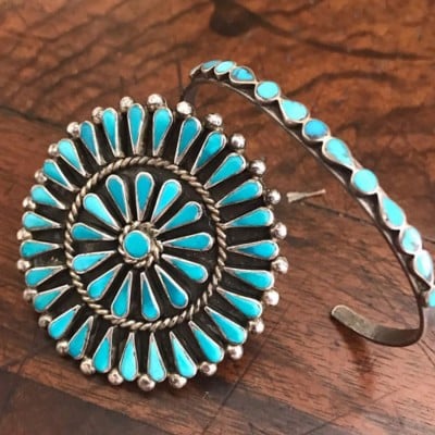 Fabulous Large Cluster Ring