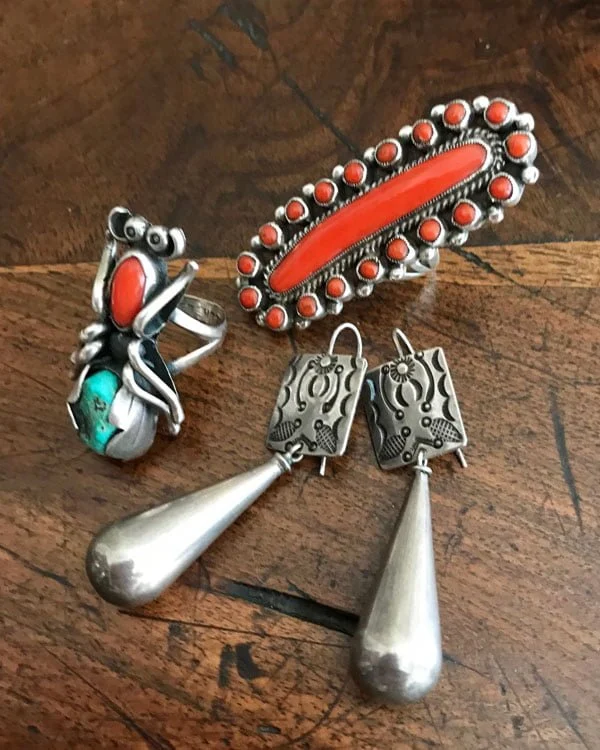 Gorgeous Long Coral Ring