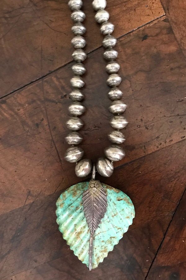 Attributable- Lee Edaakie Carved Turquoise Leaf