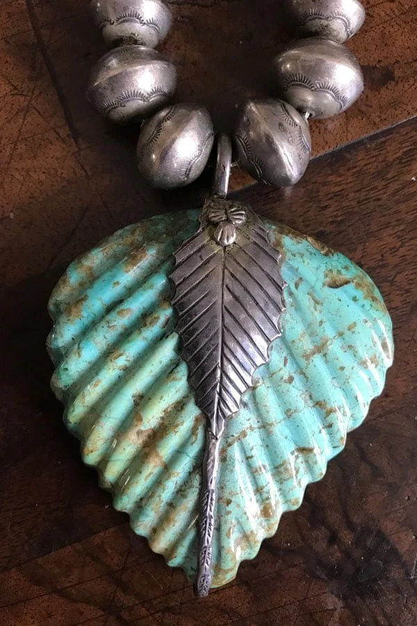 Attributable- Lee Edaakie Carved Turquoise Leaf