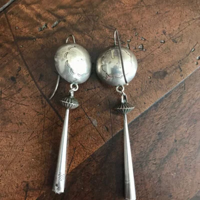 Navajo Crafted Silver Earring c 1930's