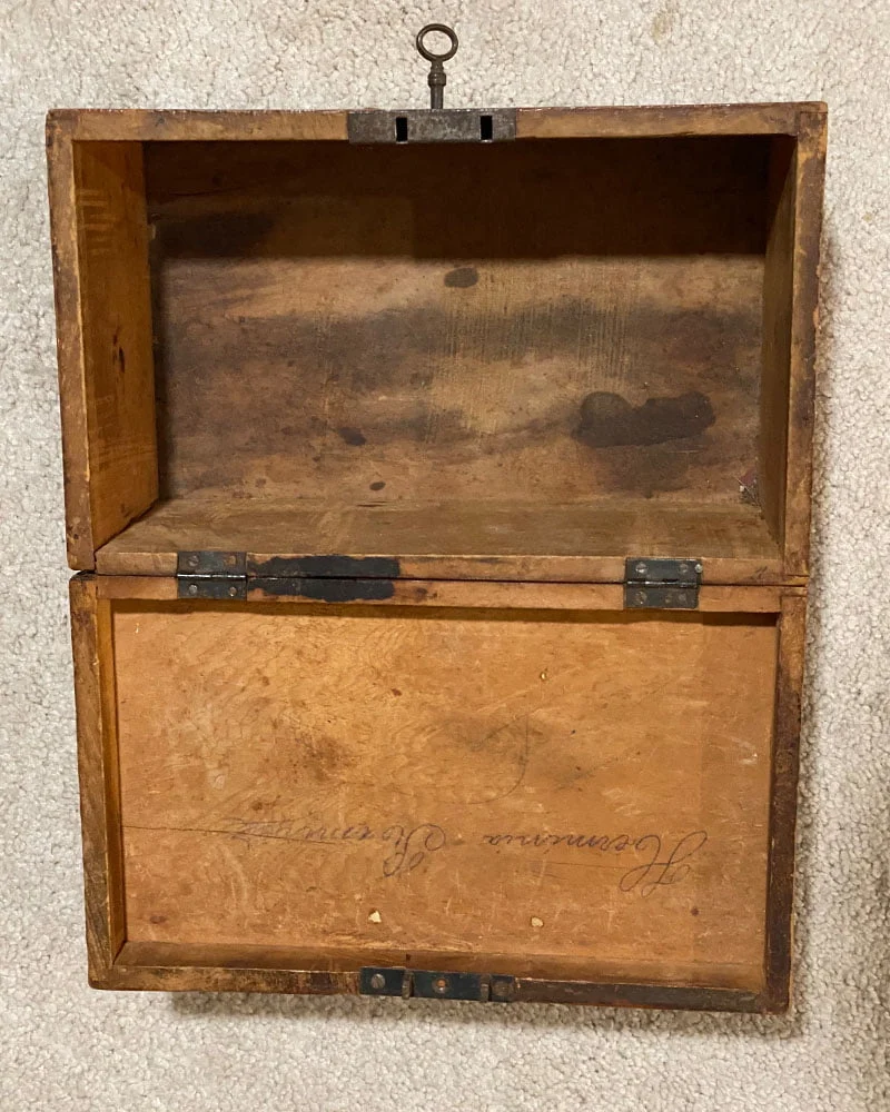 Mexican Wooden Box with Inlaid Dog and Deer