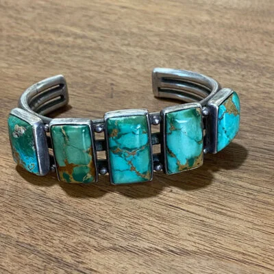 NAVAJO Cerrillos Turquoise Row Bracelet