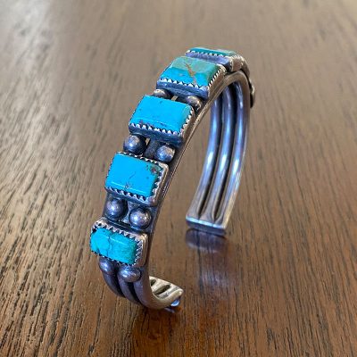 Navajo Bracelet With Square Cut Turquoise
