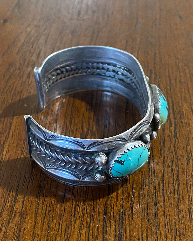 Turquoise Navajo Carinated Bracelet