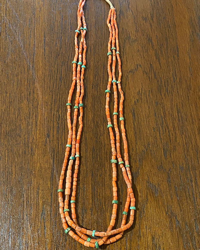 Old Santo Domingo Coral Necklace