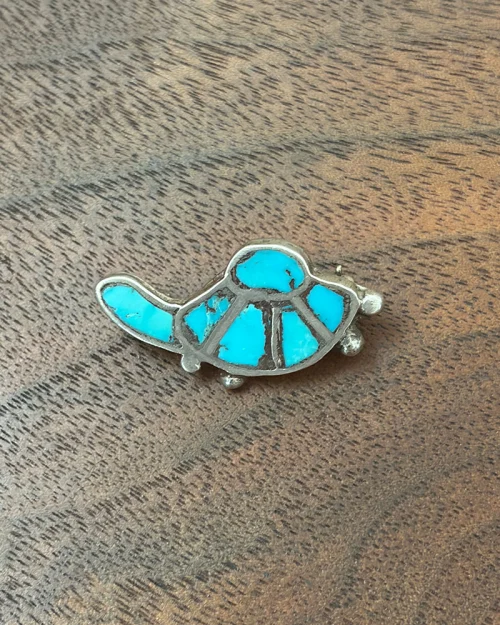 Small Inlaid Turquoise Turtle Pin