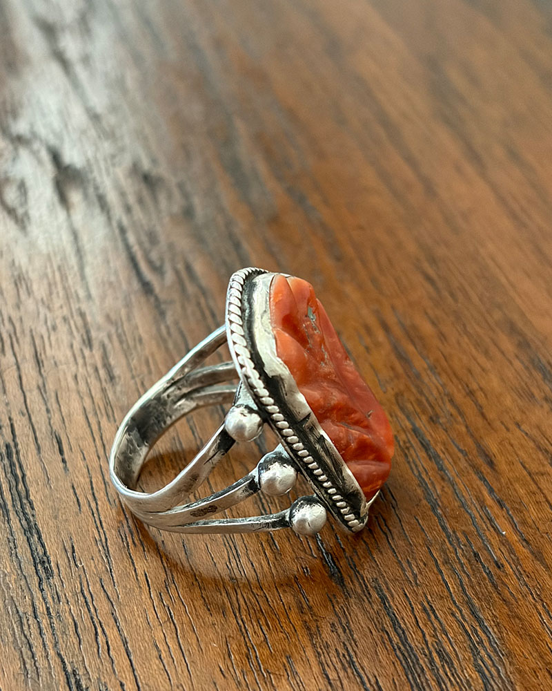 Leekya Deyuse Leaf Ring