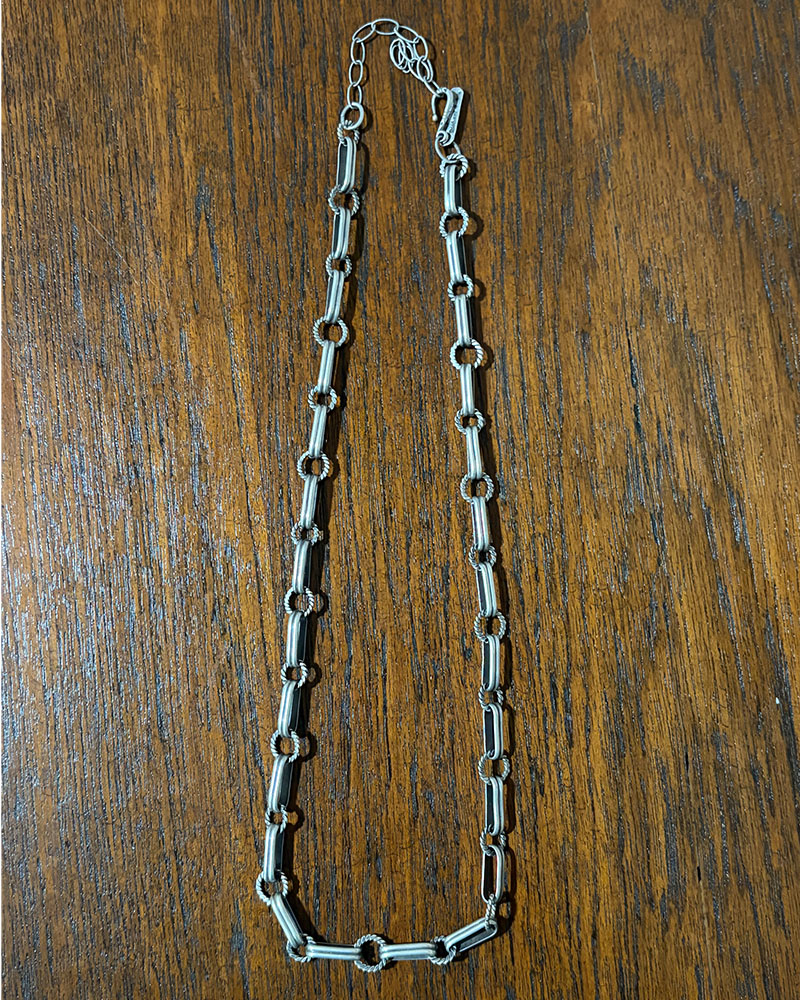 Contemporary Navajo Link Chain Contemporary Navajo Link Chain
