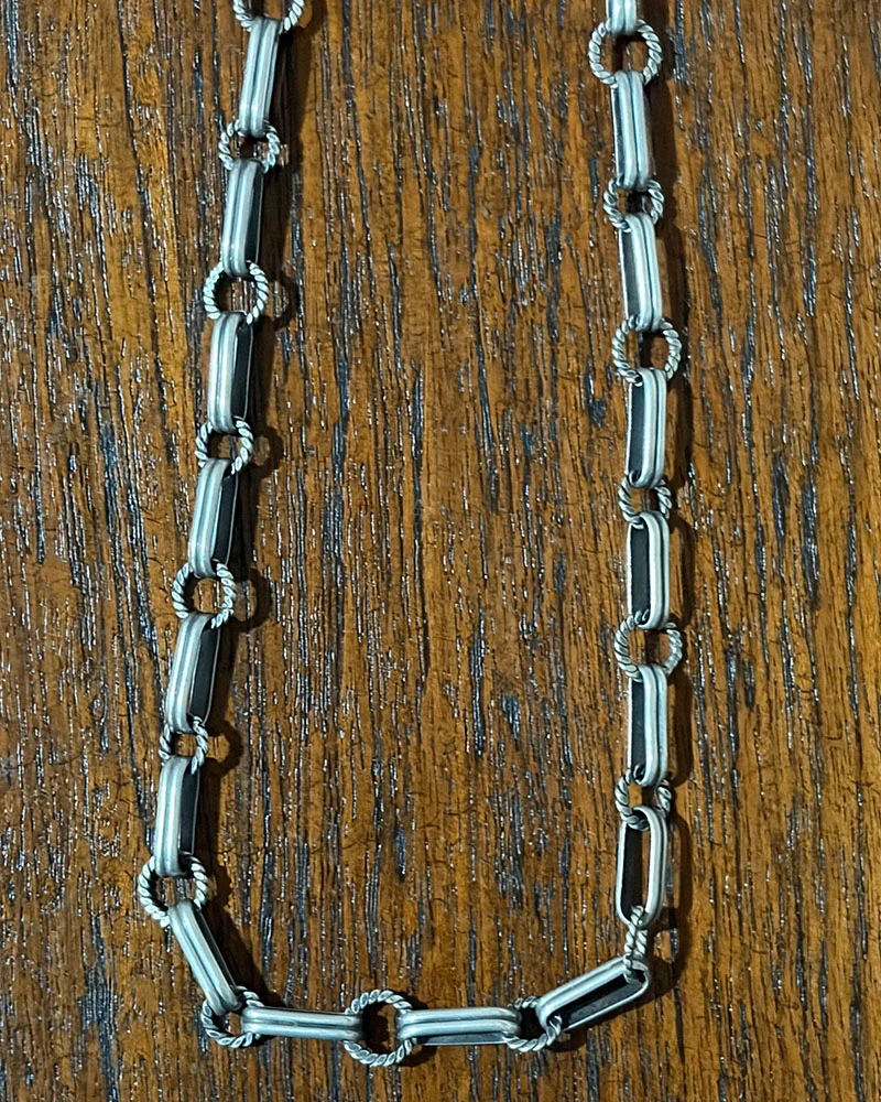 Contemporary Navajo Link Chain