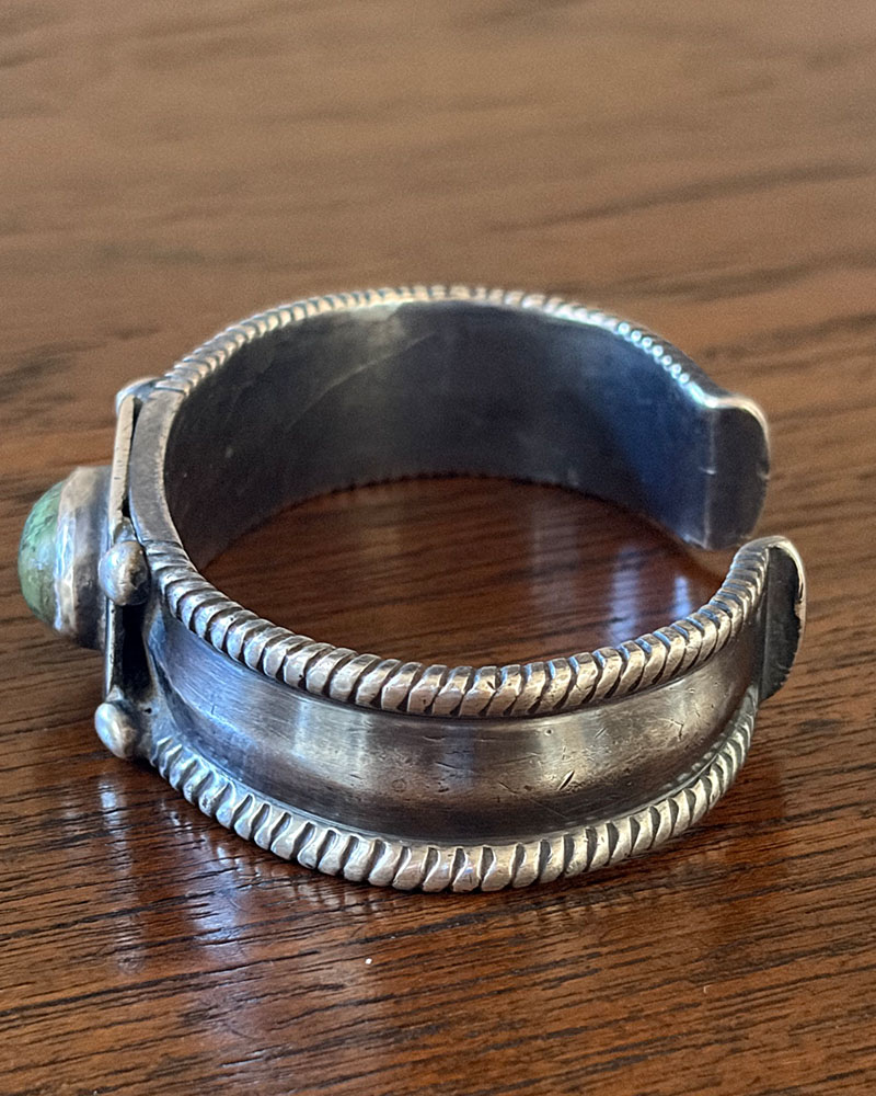 Single Stone Navajo Bracelet Single Stone Navajo Bracelet